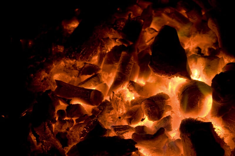stockvault-glowing-red-hot-coals114410soptimized